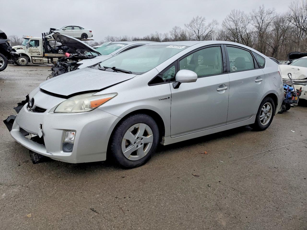 2011 TOYOTA PRIUS