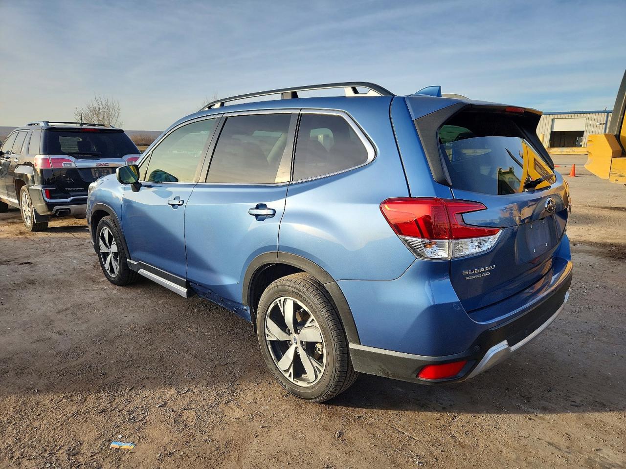 2021 SUBARU FORESTER TOURING photo 2