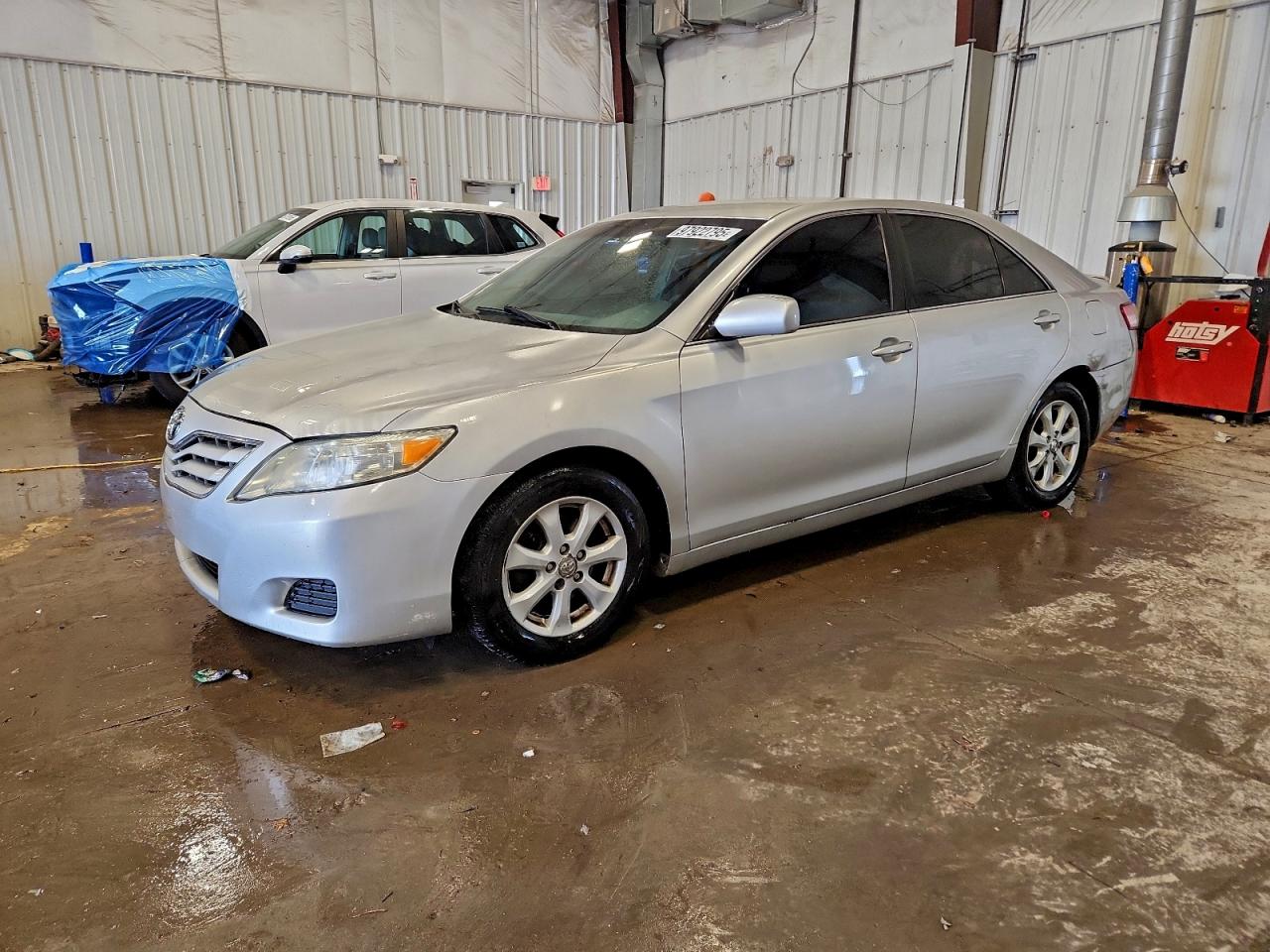 2010 TOYOTA CAMRY