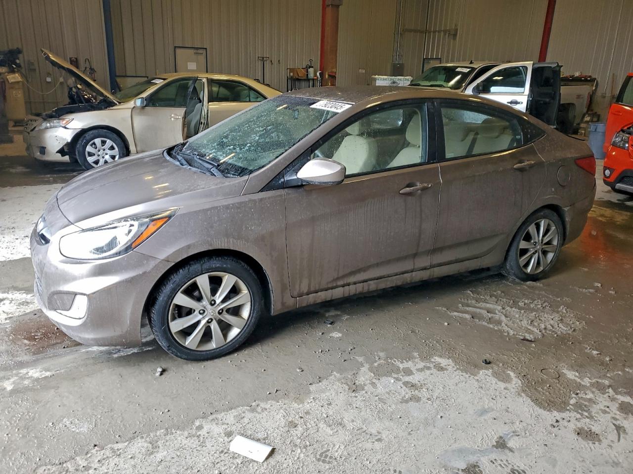 2012 HYUNDAI ACCENT