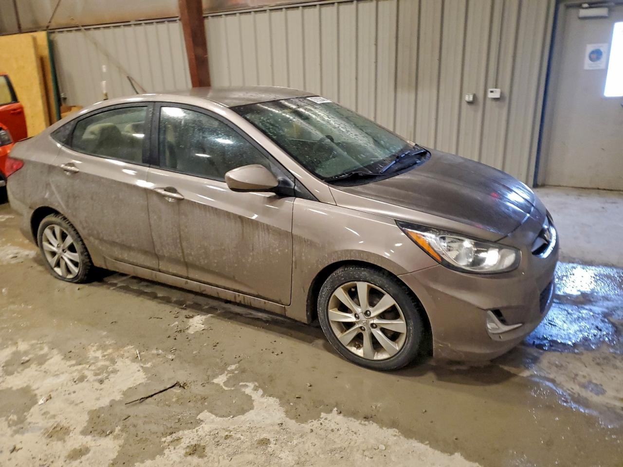 2012 HYUNDAI ACCENT GLS photo 10