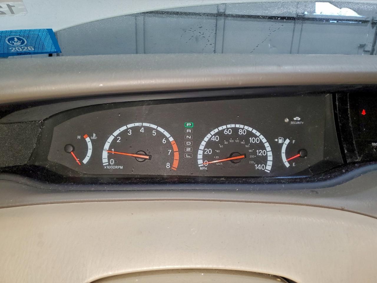 2002 TOYOTA AVALON XL photo 25