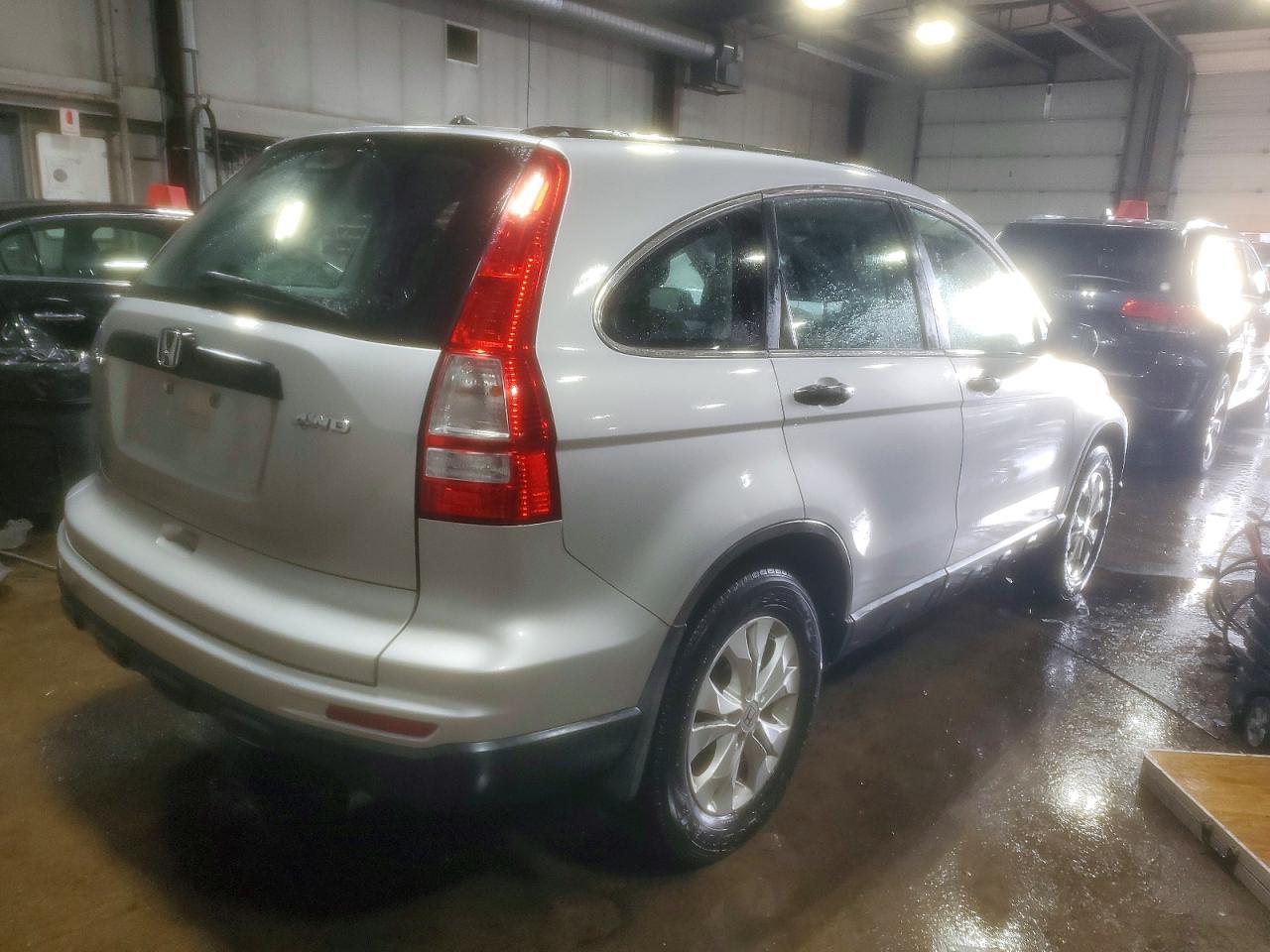 2010 HONDA CR-V LX photo 5