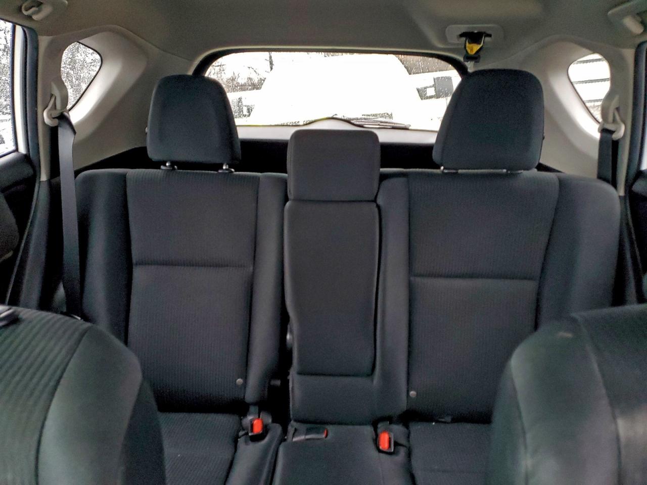 2018 TOYOTA RAV4 LE photo 10