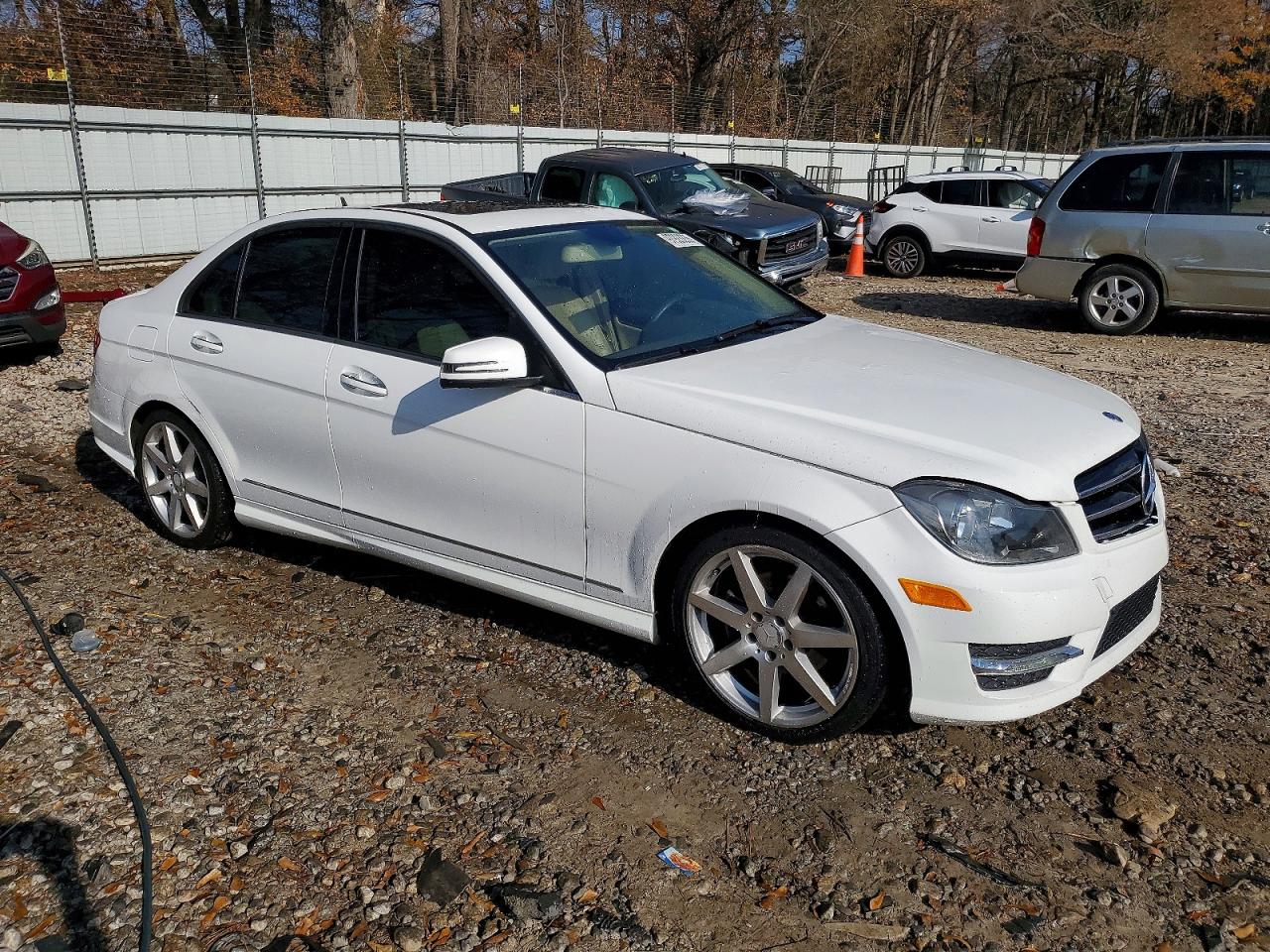 2014 MERCEDES-BENZ C 250 photo 7