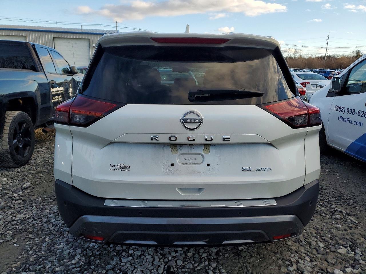 2023 NISSAN ROGUE SL photo 6