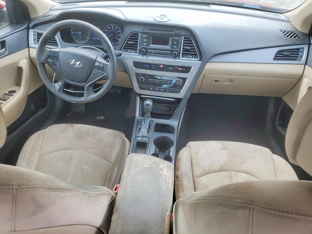 2015 HYUNDAI SONATA SE photo 8