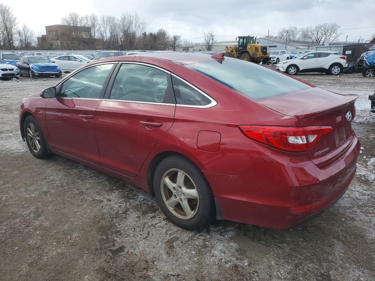 2015 HYUNDAI SONATA SE photo 2