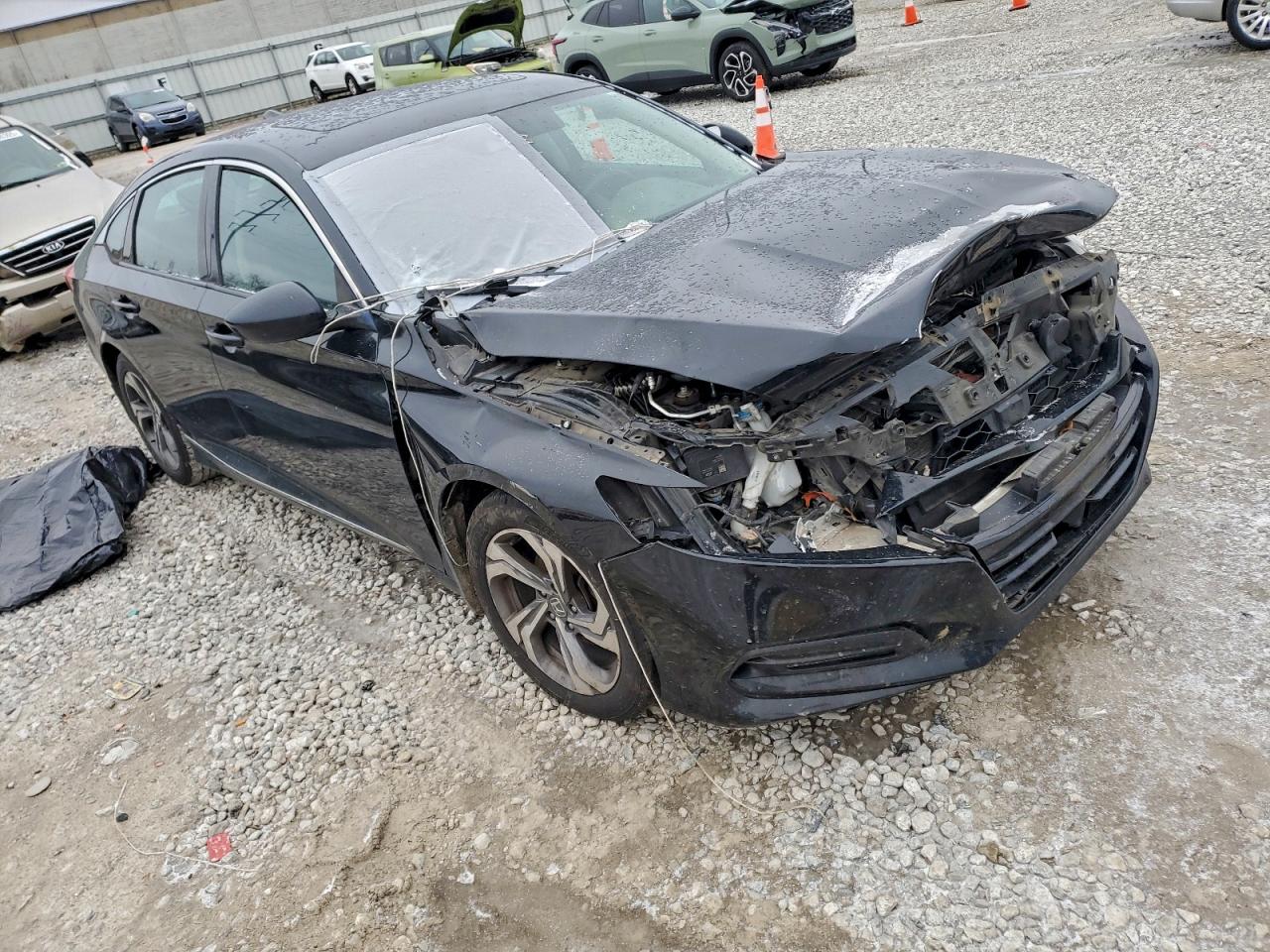 2018 HONDA ACCORD EX photo 10