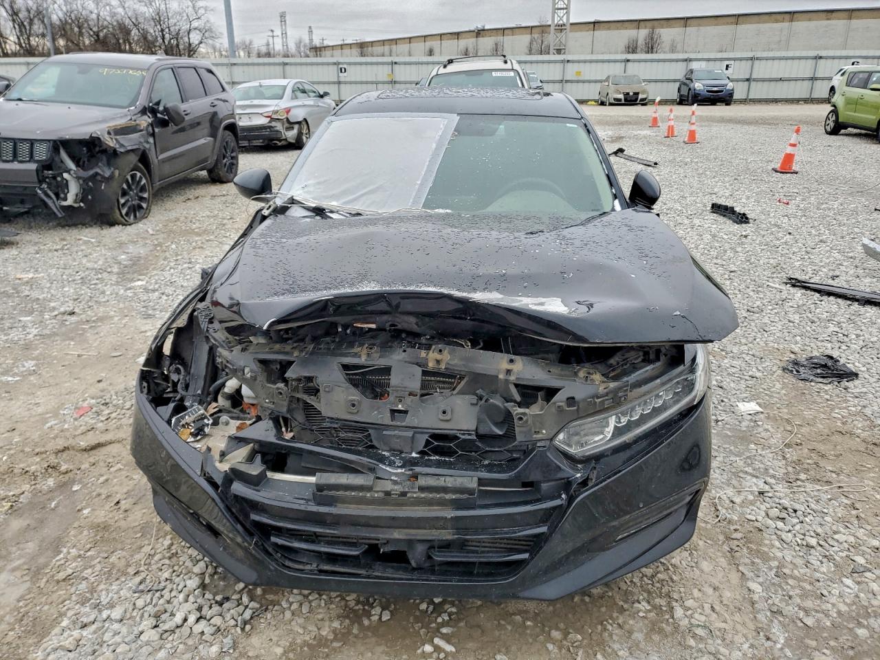 2018 HONDA ACCORD EX photo 13