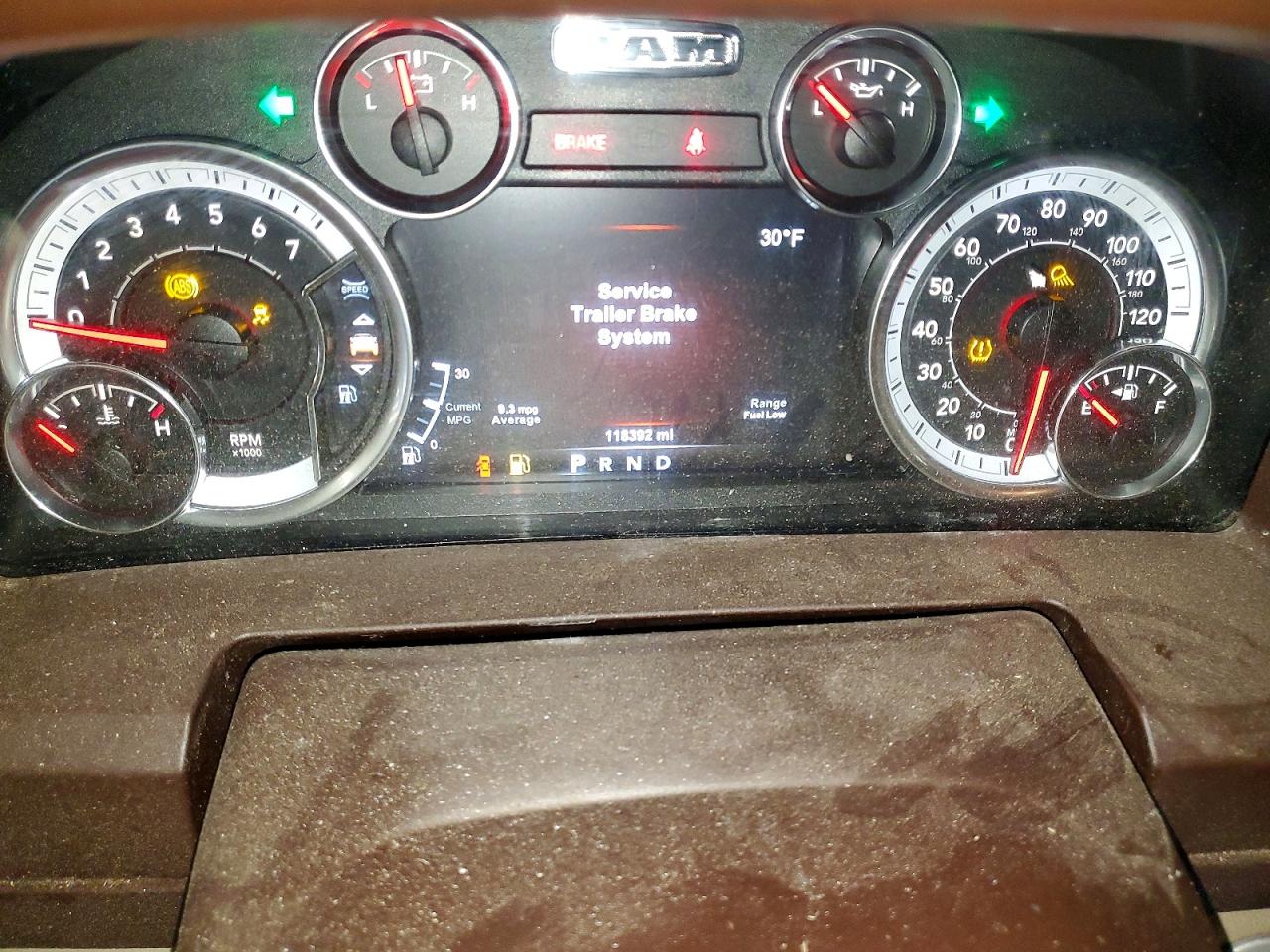 2018 RAM 1500 SLT photo 9