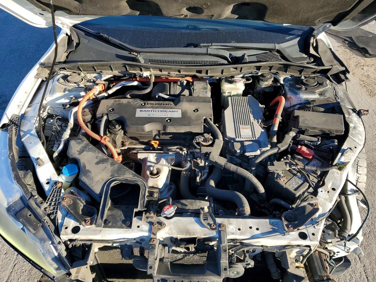 2017 HONDA ACCORD HYBRID photo 41