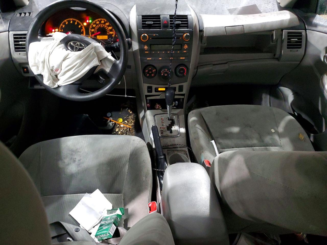 2011 TOYOTA COROLLA BASE photo 8
