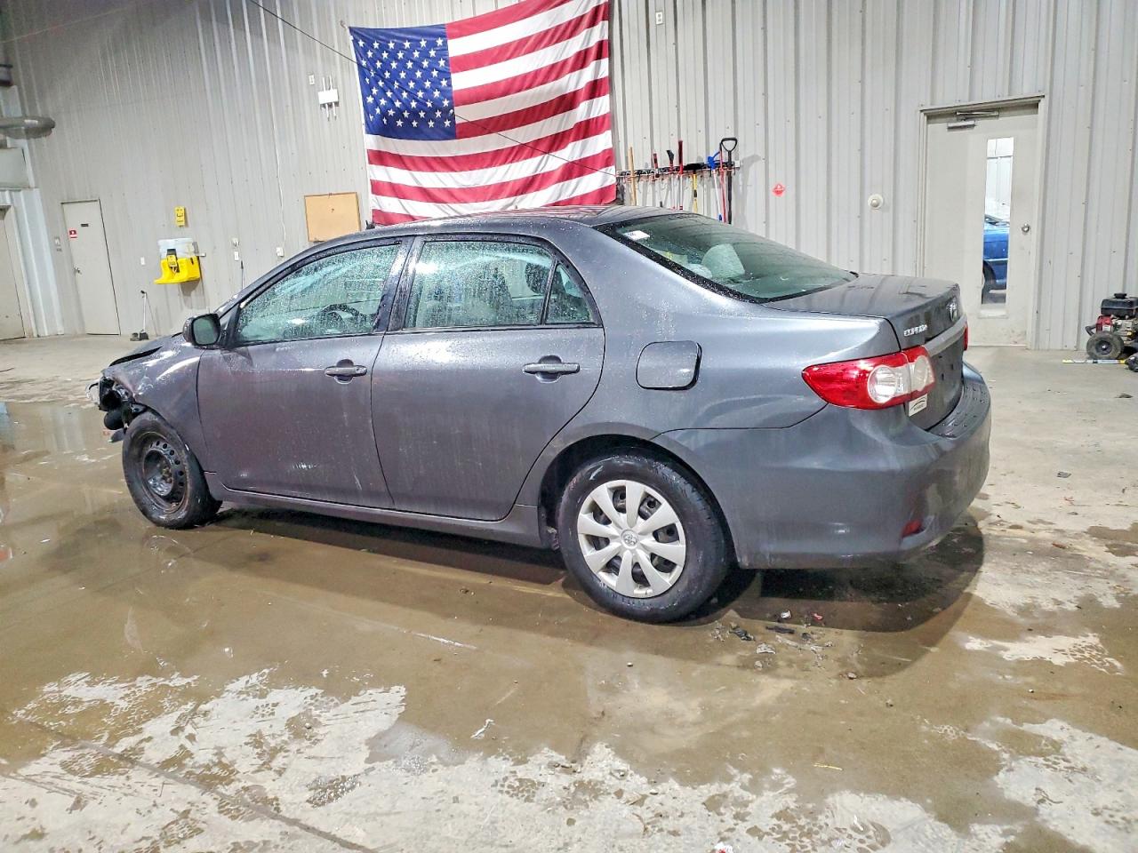 2011 TOYOTA COROLLA BASE photo 2