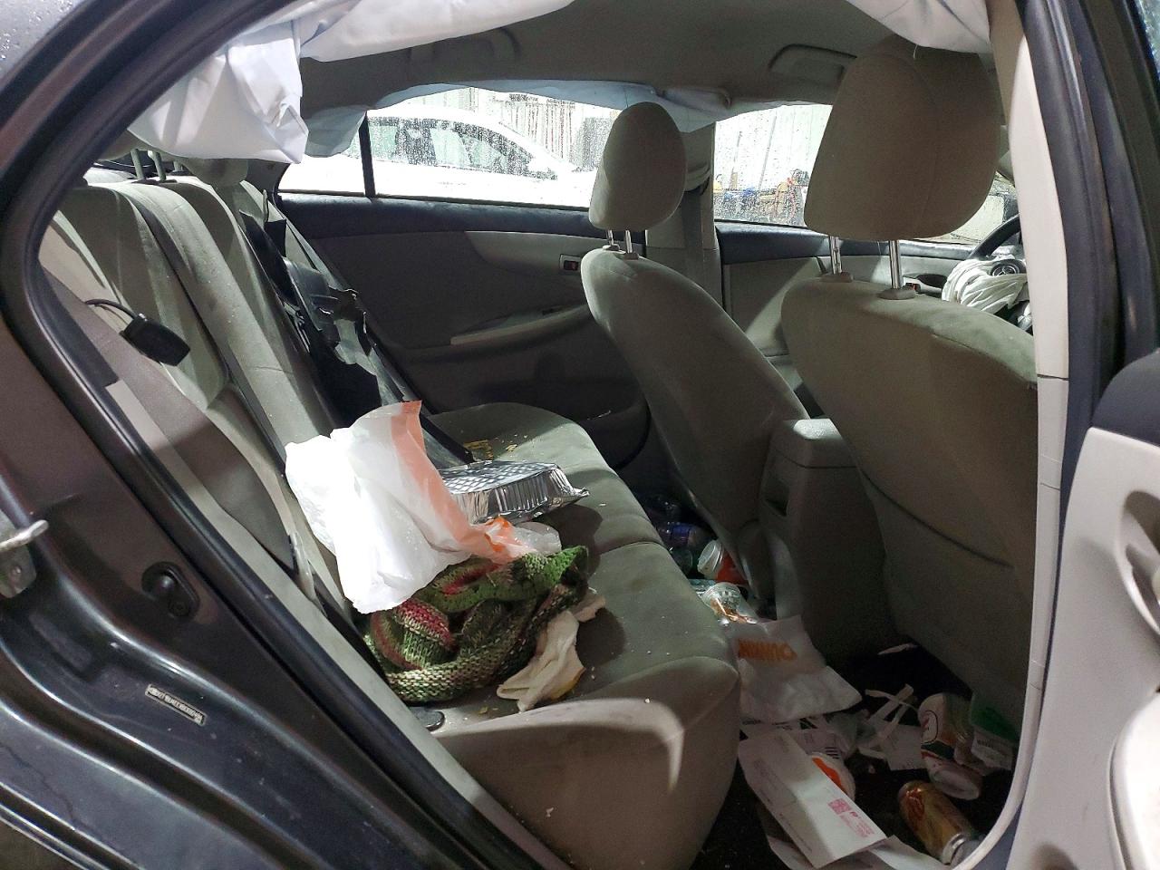 2011 TOYOTA COROLLA BASE photo 10