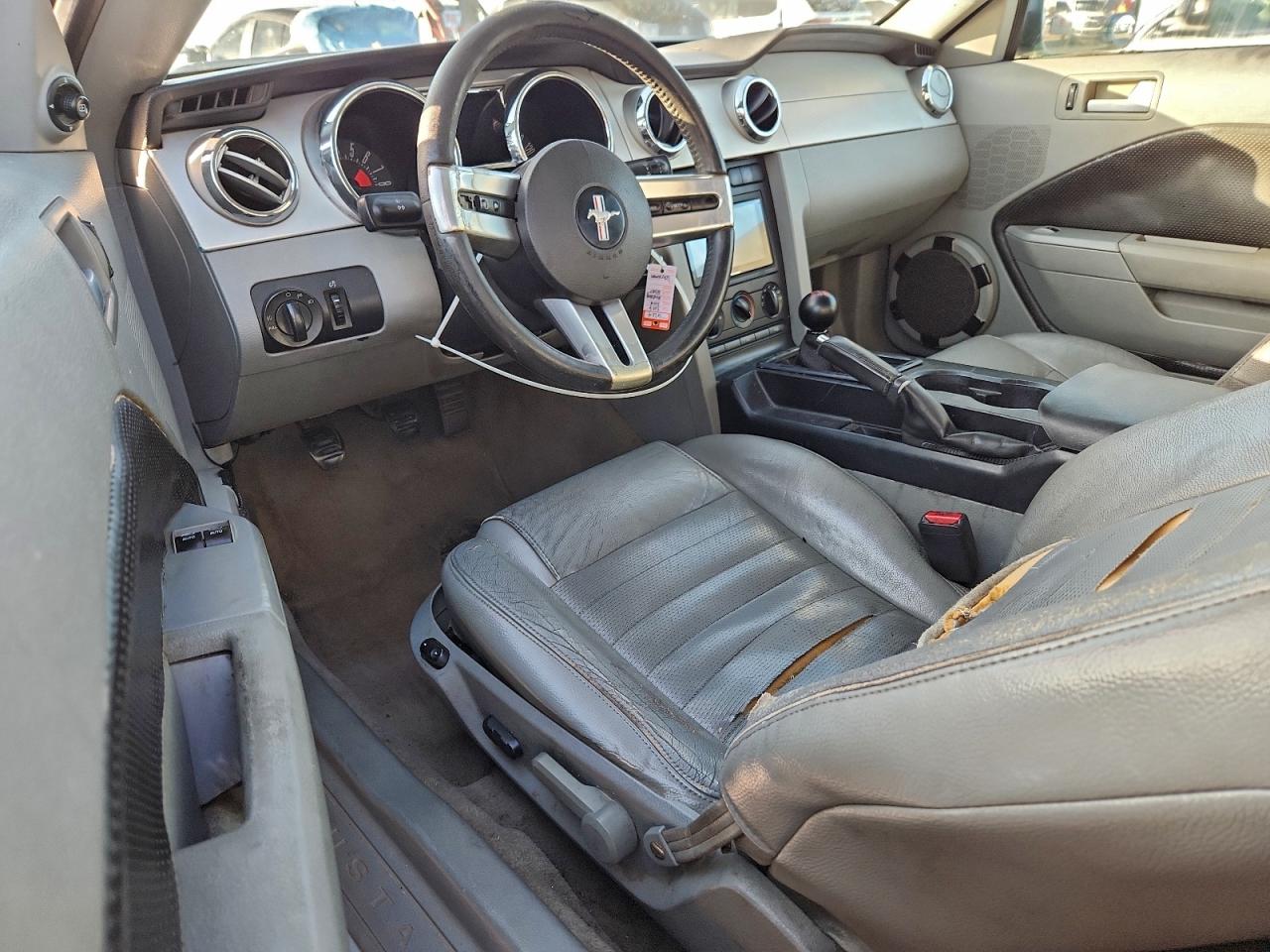 2006 FORD MUSTANG GT photo 15