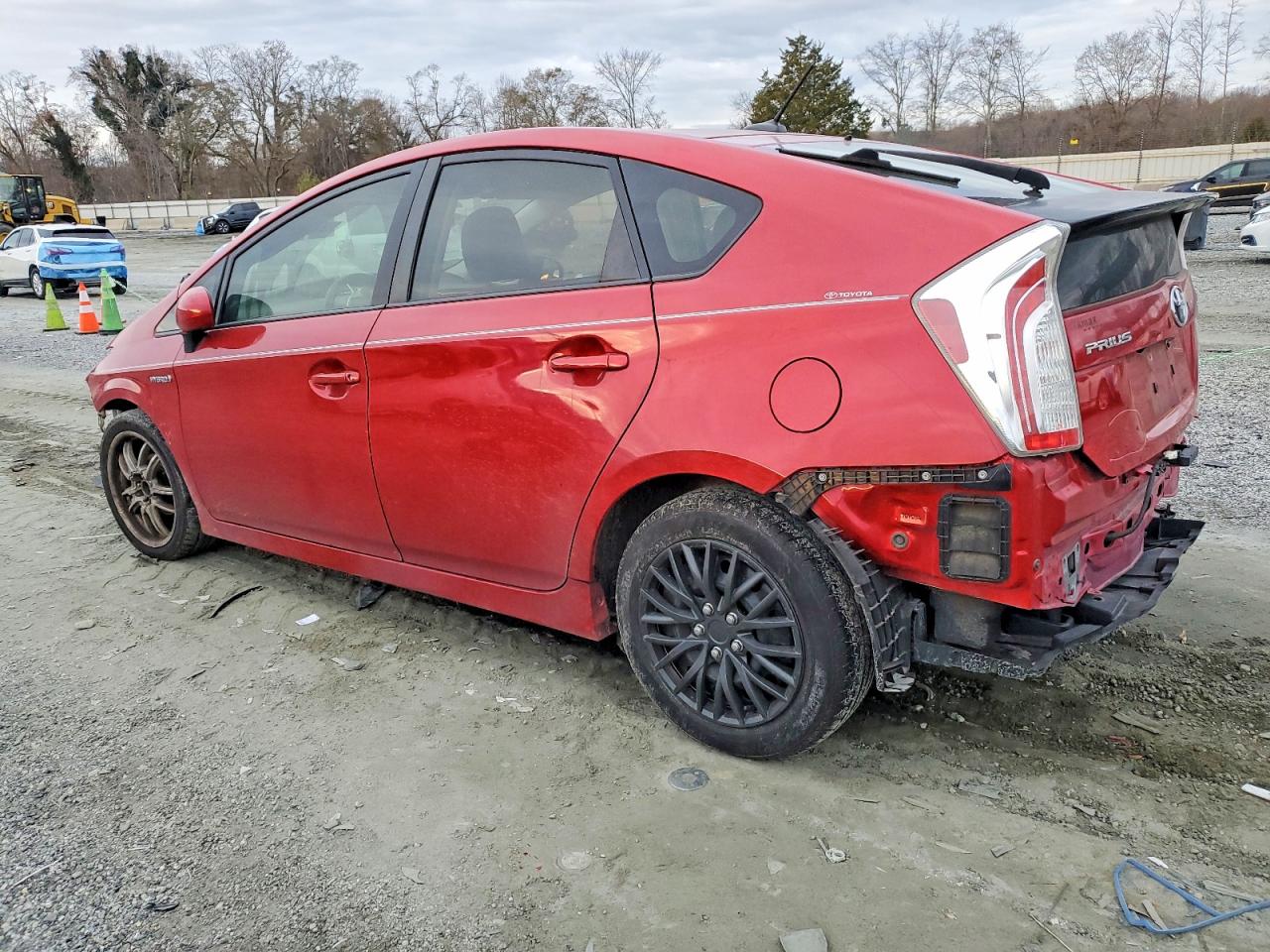 2014 TOYOTA PRIUS photo 3