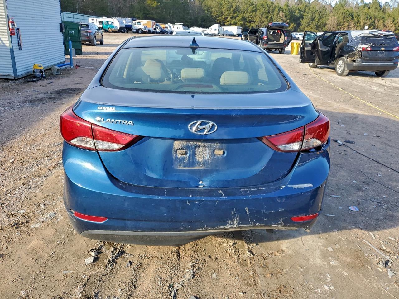 2016 HYUNDAI ELANTRA SE photo 11