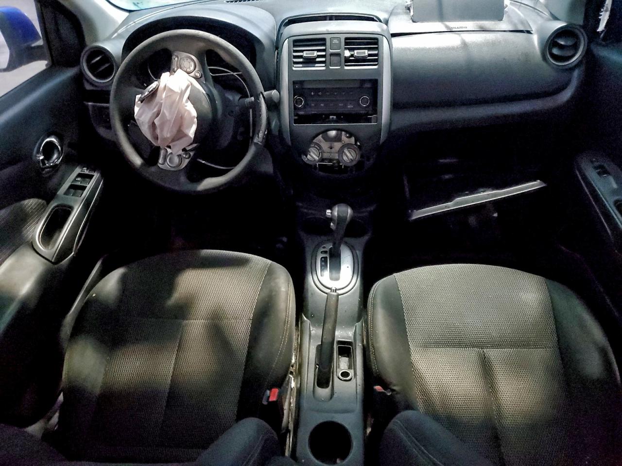2014 NISSAN VERSA S photo 15