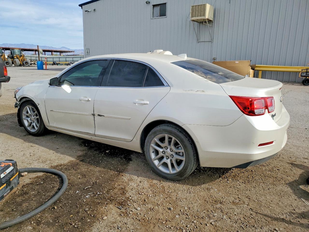 2014 CHEVROLET MALIBU 1LT photo 4