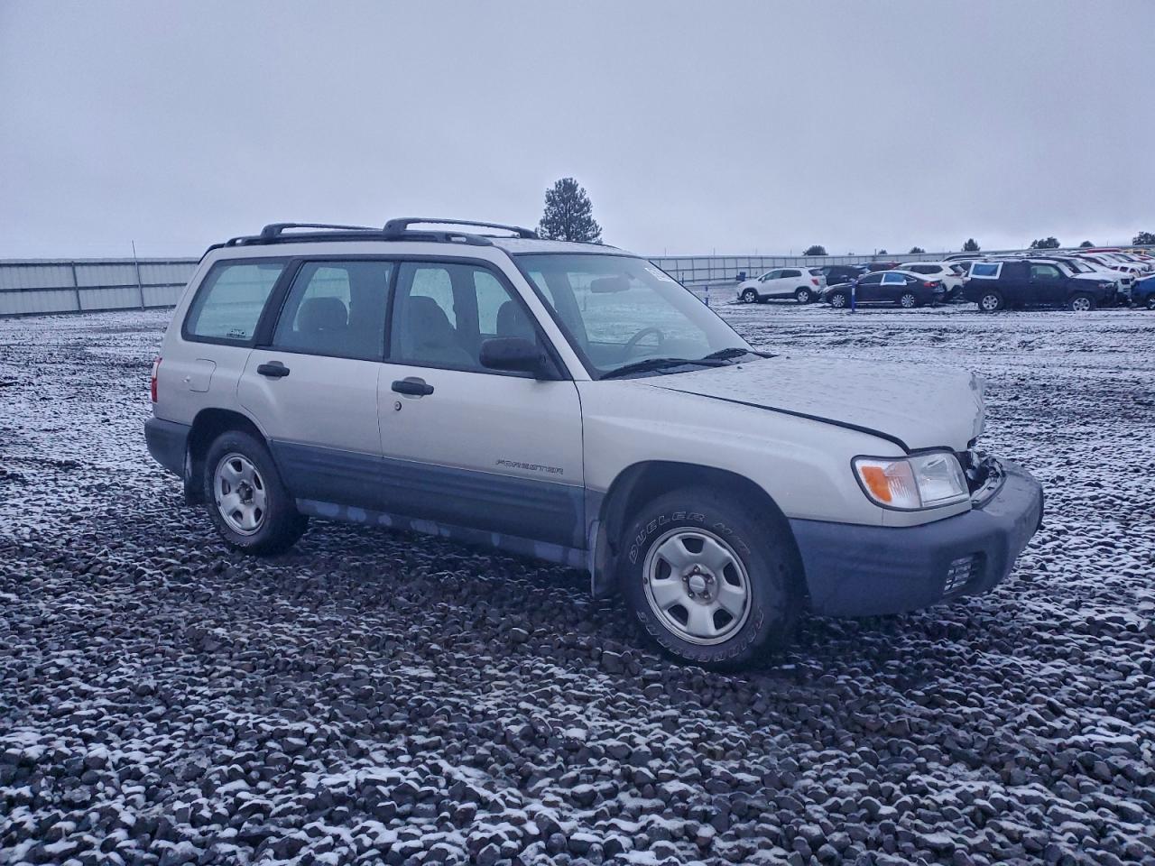 2001 SUBARU FORESTER L photo 4
