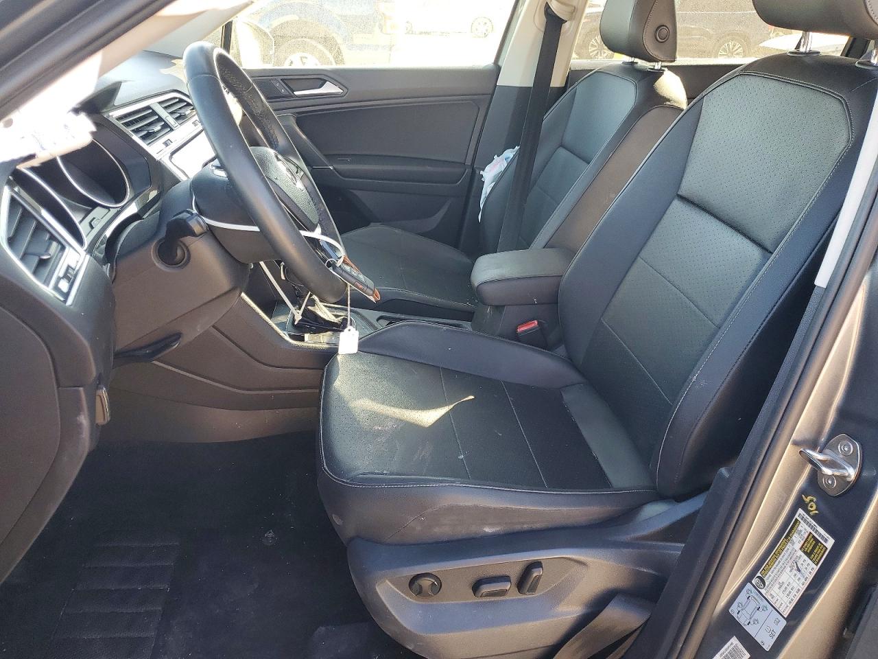 2020 VOLKSWAGEN TIGUAN SE photo 13