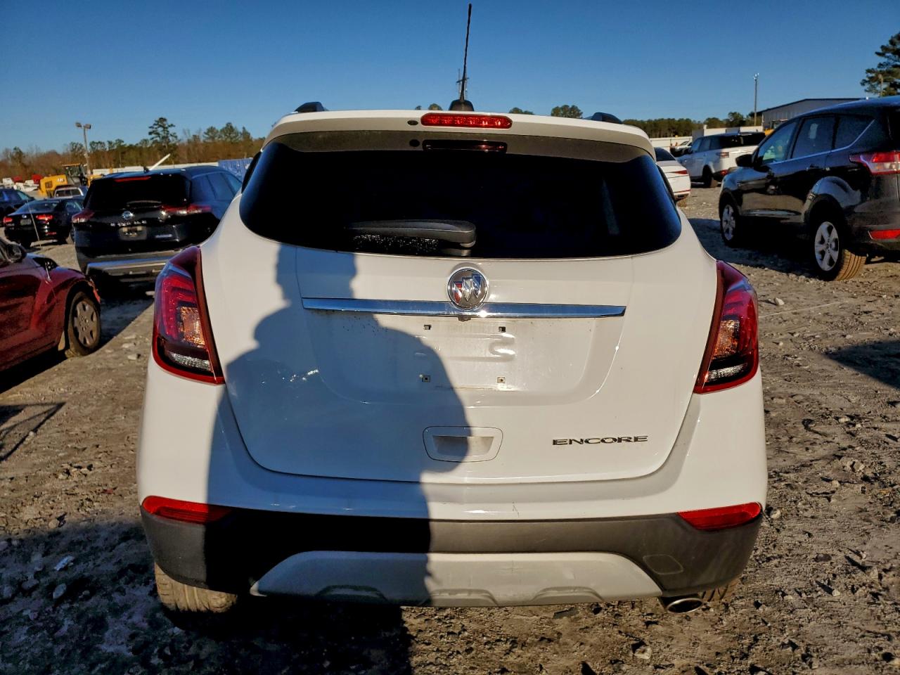 2020 BUICK ENCORE ESSENCE photo 6