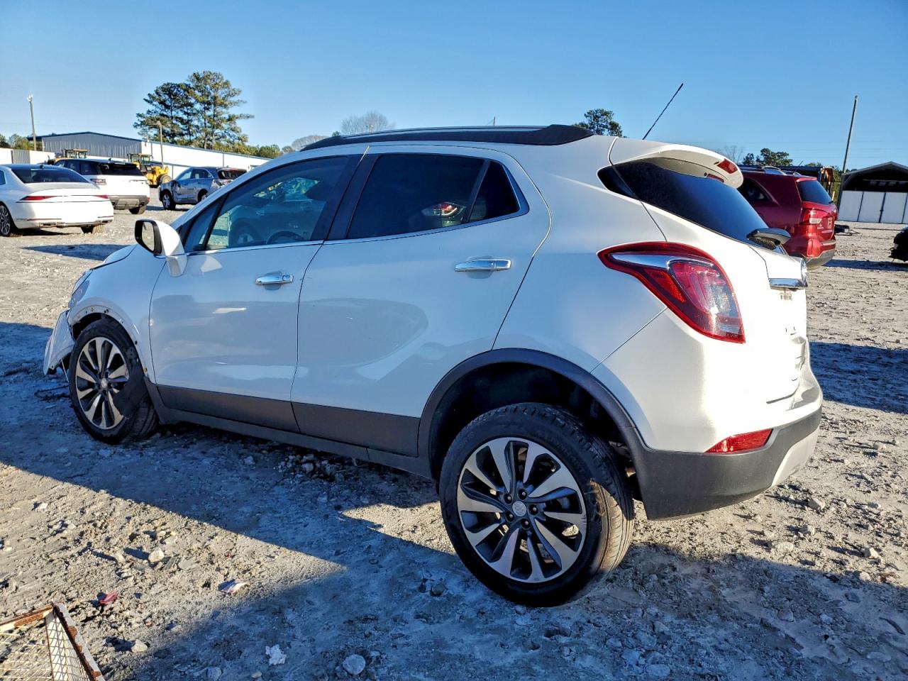 2020 BUICK ENCORE ESSENCE photo 2