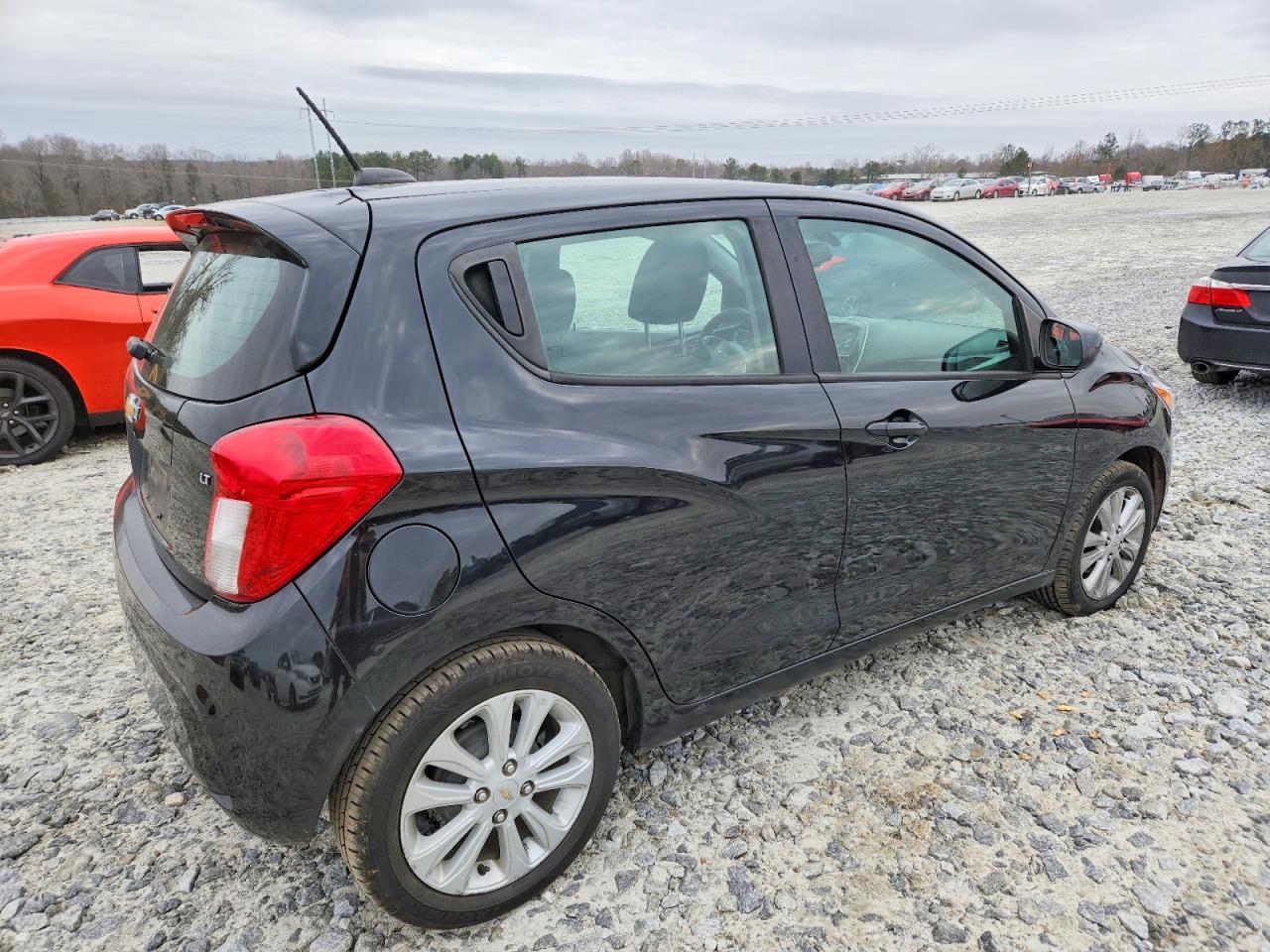 2018 CHEVROLET SPARK 1LT photo 5