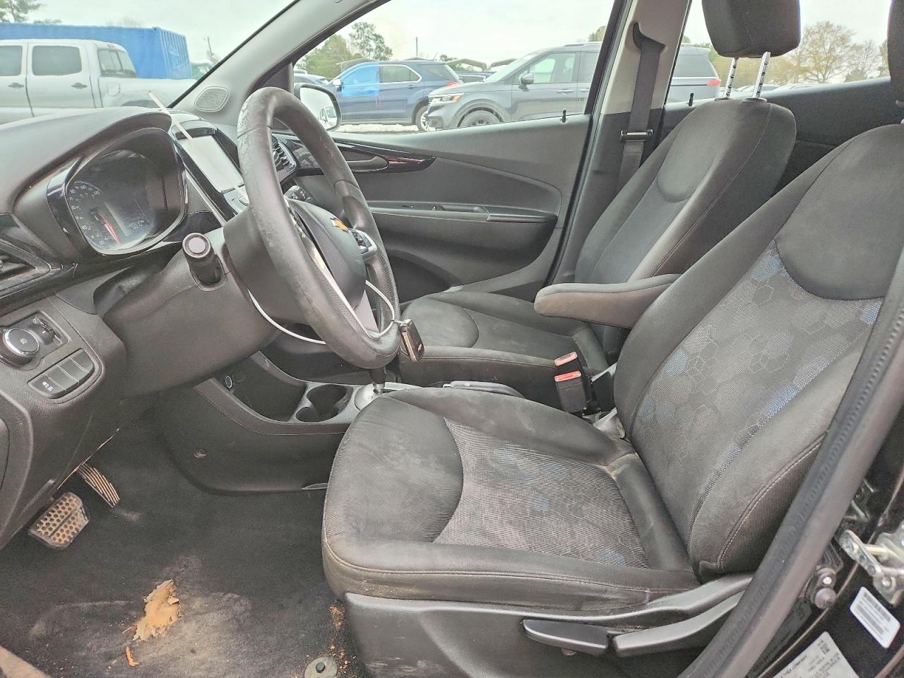 2018 CHEVROLET SPARK 1LT photo 13
