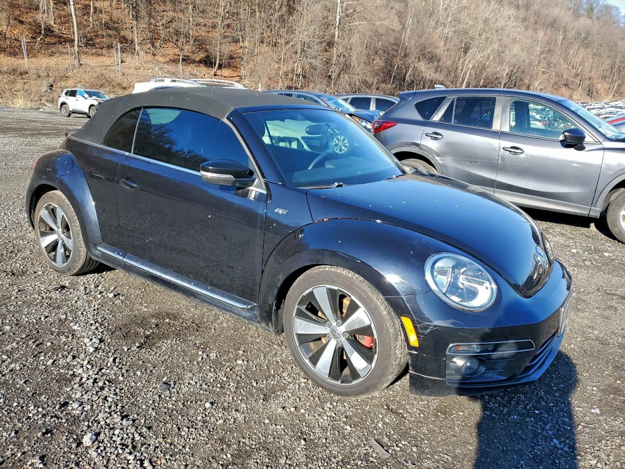 2015 VOLKSWAGEN BEETLE R-LINE photo 7