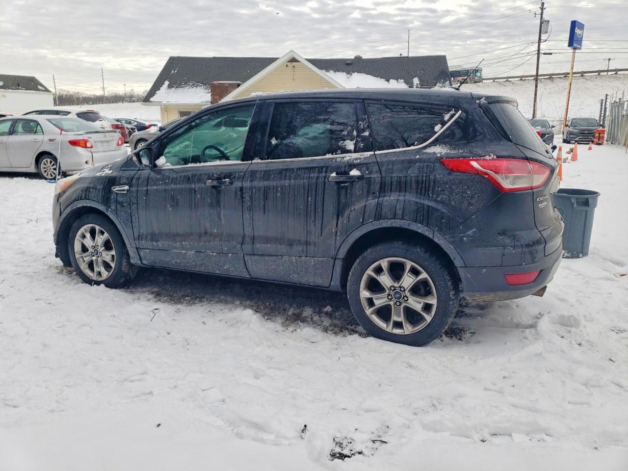 2013 FORD ESCAPE SEL photo 2