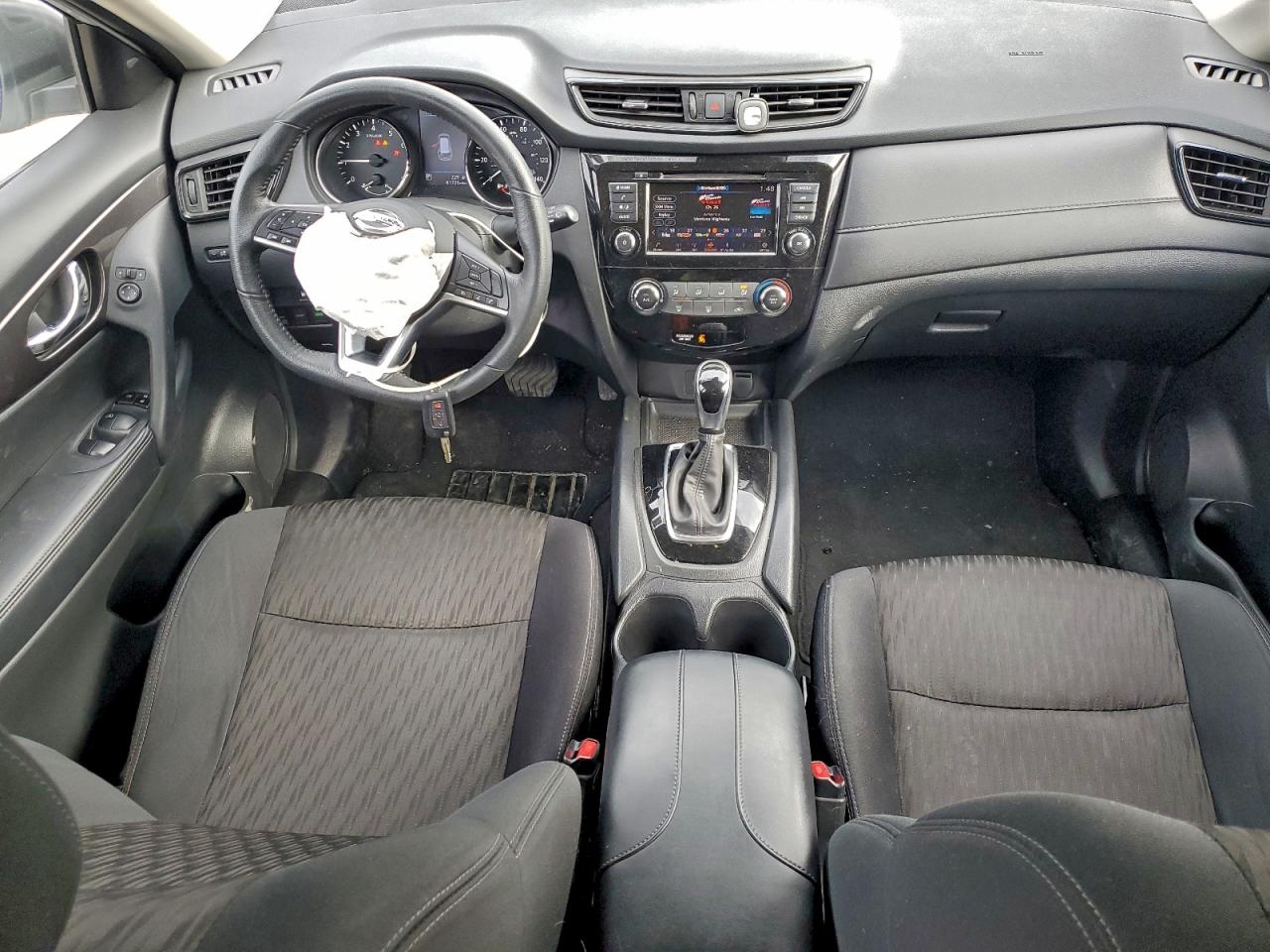 2019 NISSAN ROGUE S photo 22