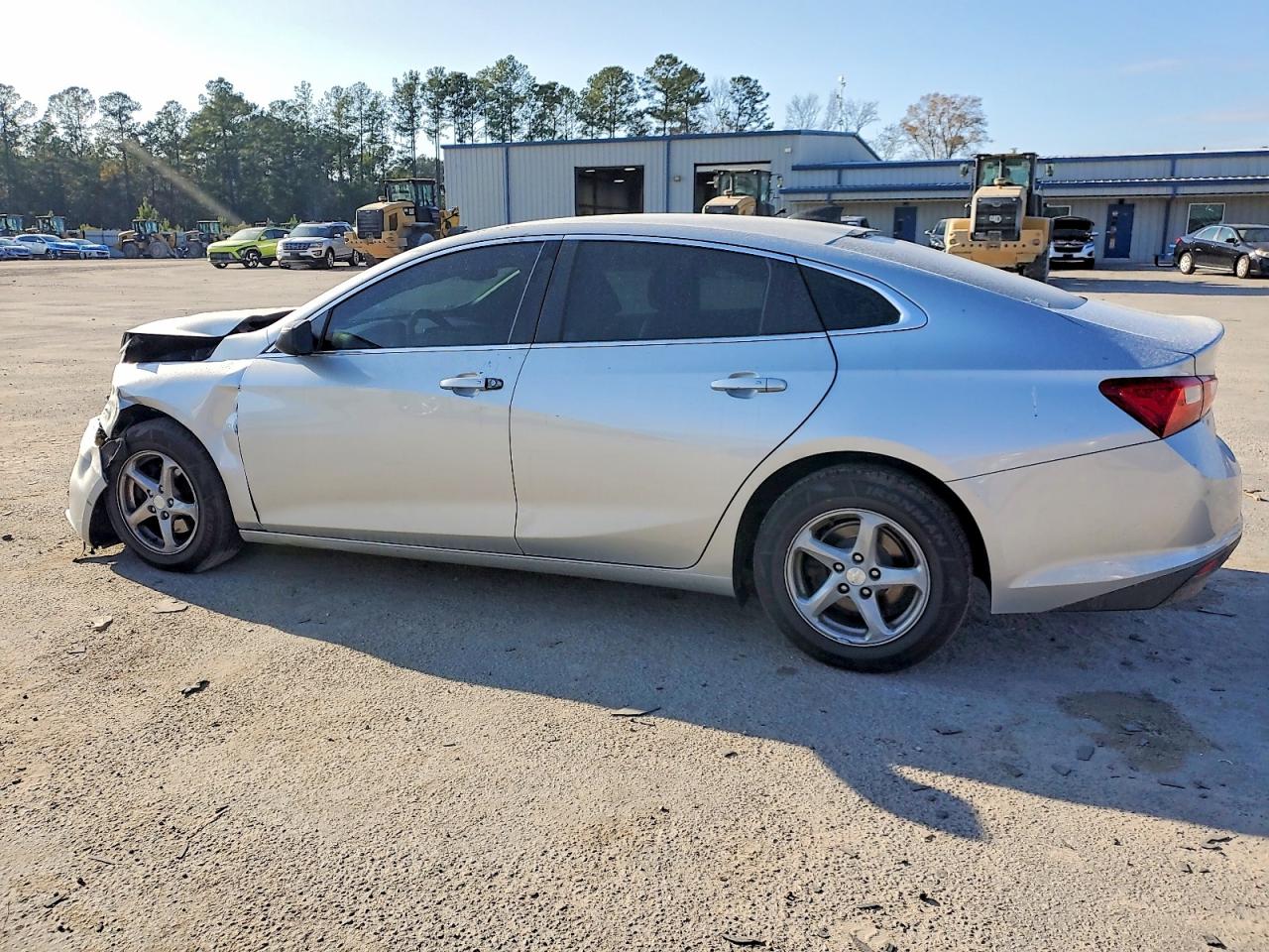 2016 CHEVROLET MALIBU LS photo 4