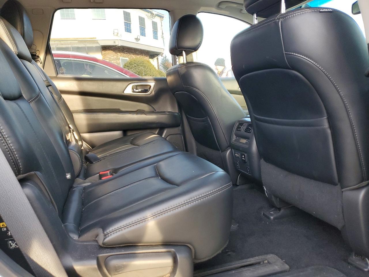 2017 NISSAN PATHFINDER S photo 31
