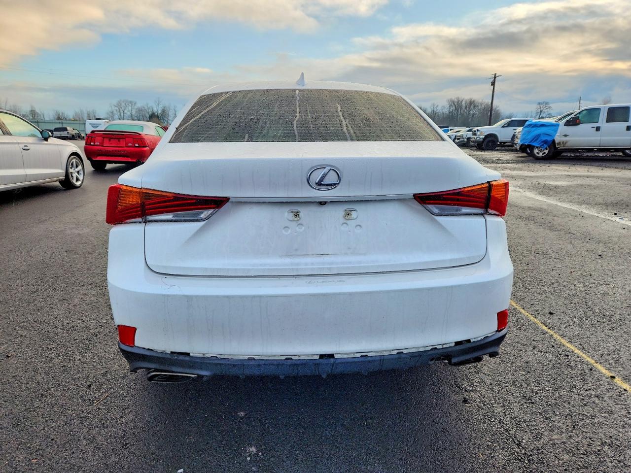 2017 LEXUS IS photo 6
