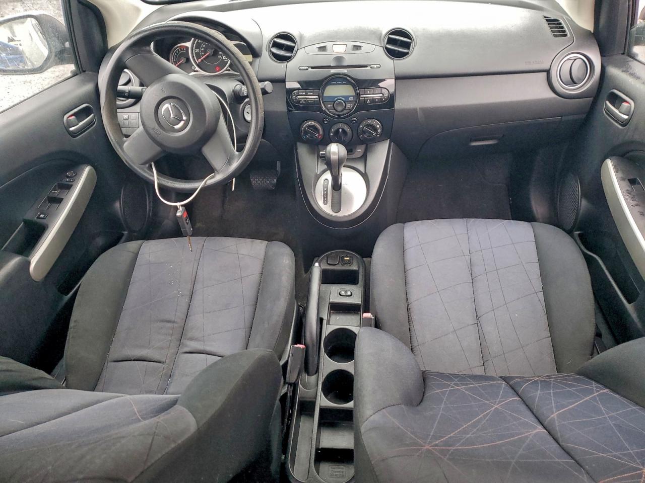 2014 MAZDA MAZDA2 SPORT photo 8
