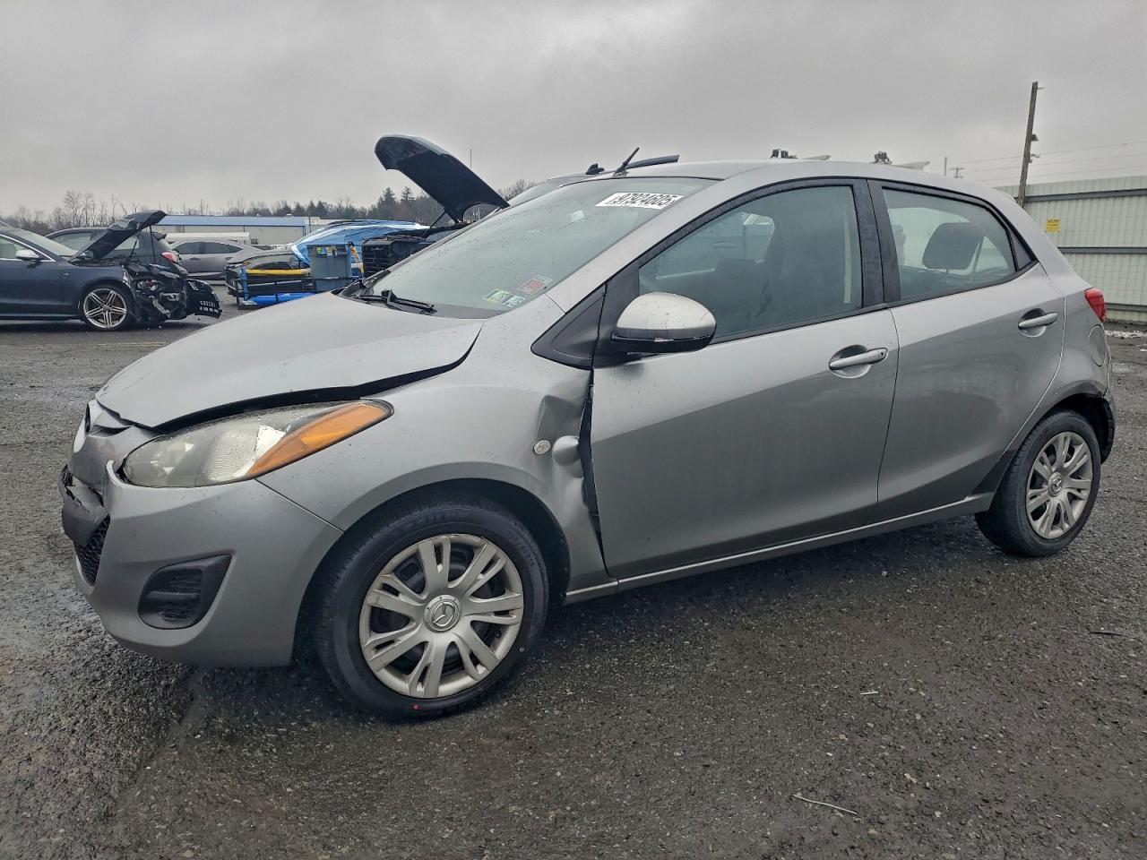 2014 MAZDA MAZDA2