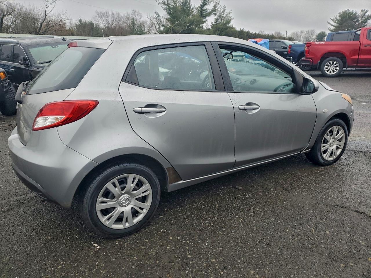 2014 MAZDA MAZDA2 SPORT photo 3