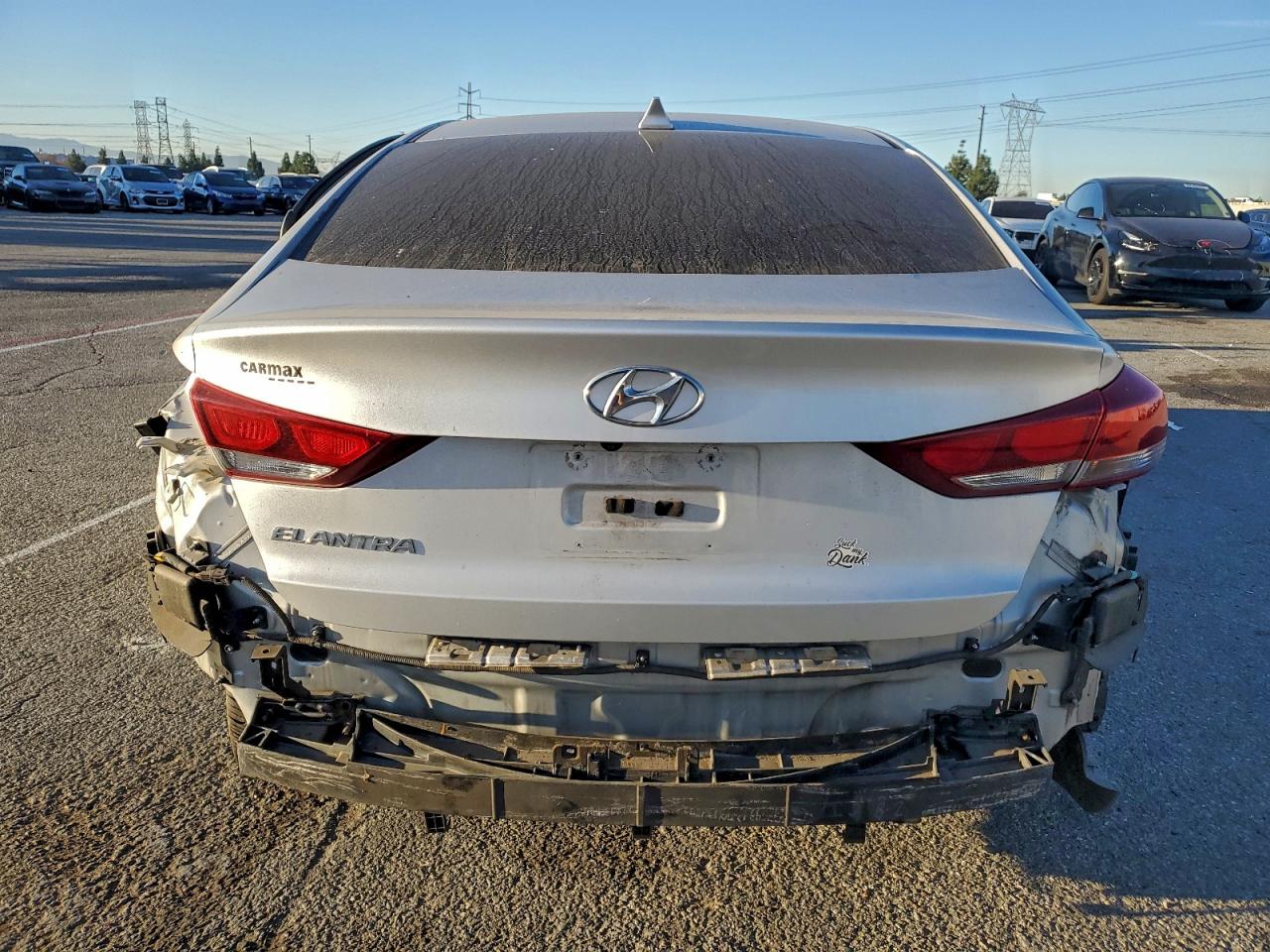 2018 HYUNDAI ELANTRA SEL photo 6
