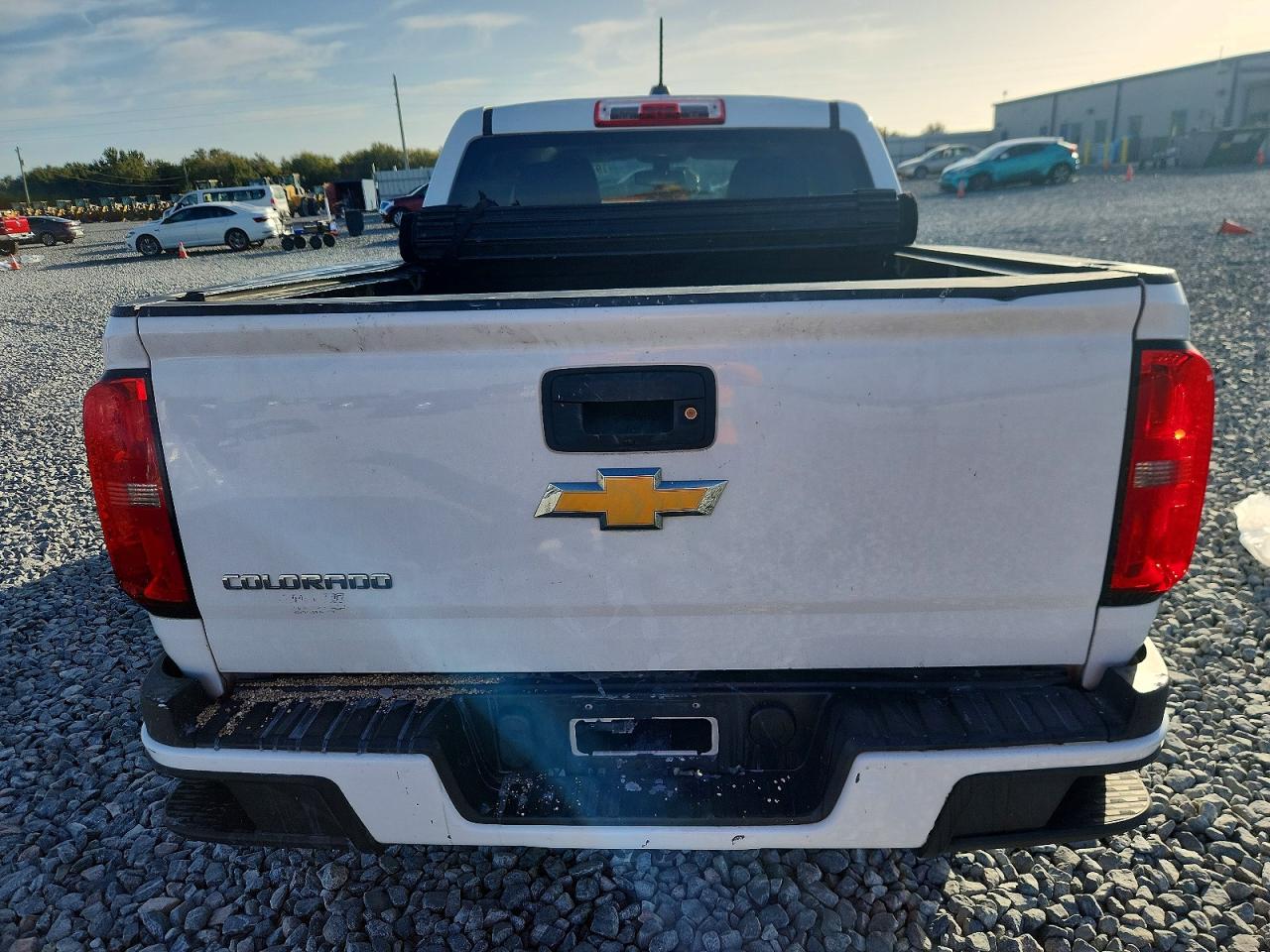 2018 CHEVROLET COLORADO photo 11