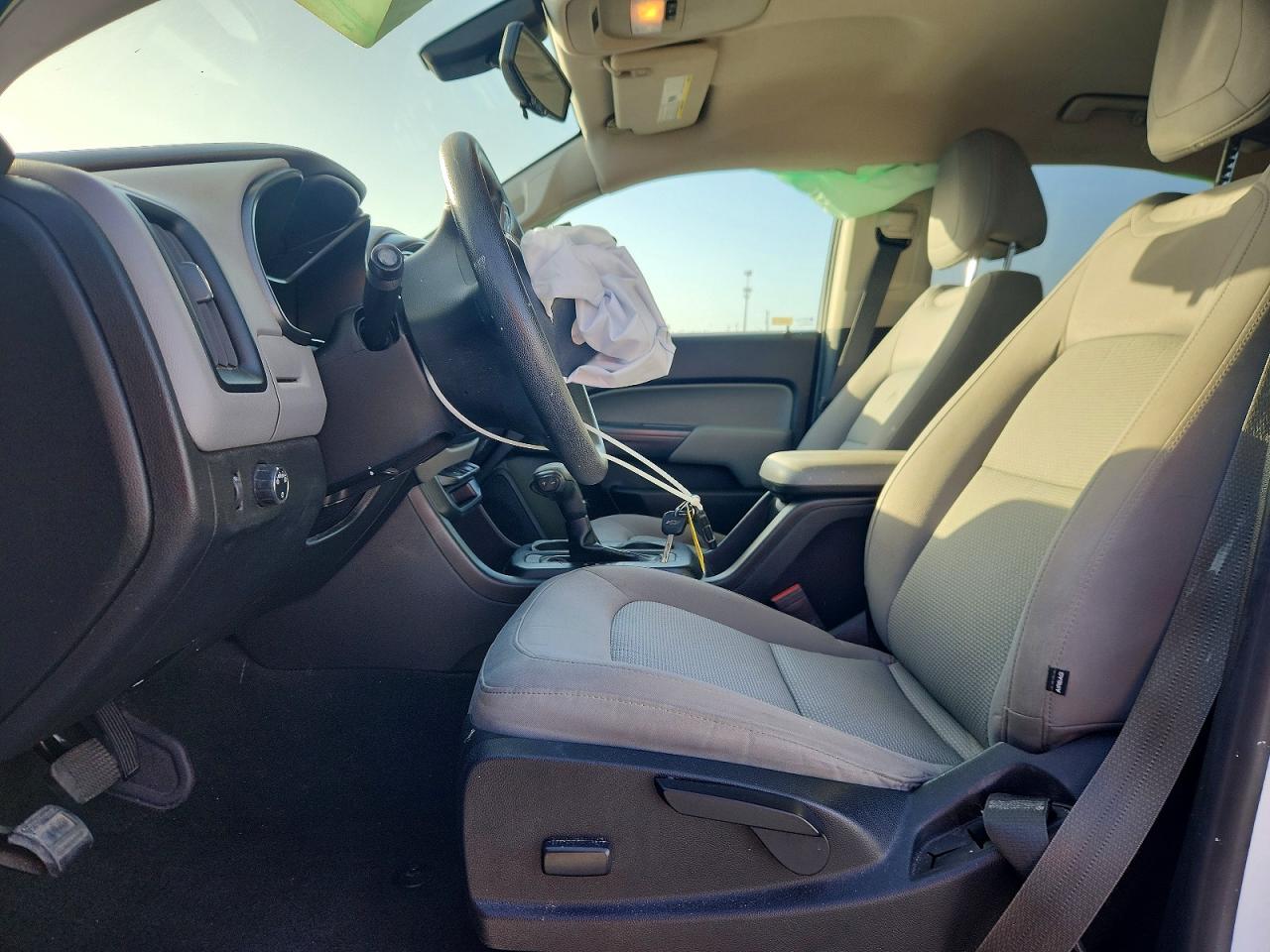 2018 CHEVROLET COLORADO photo 13