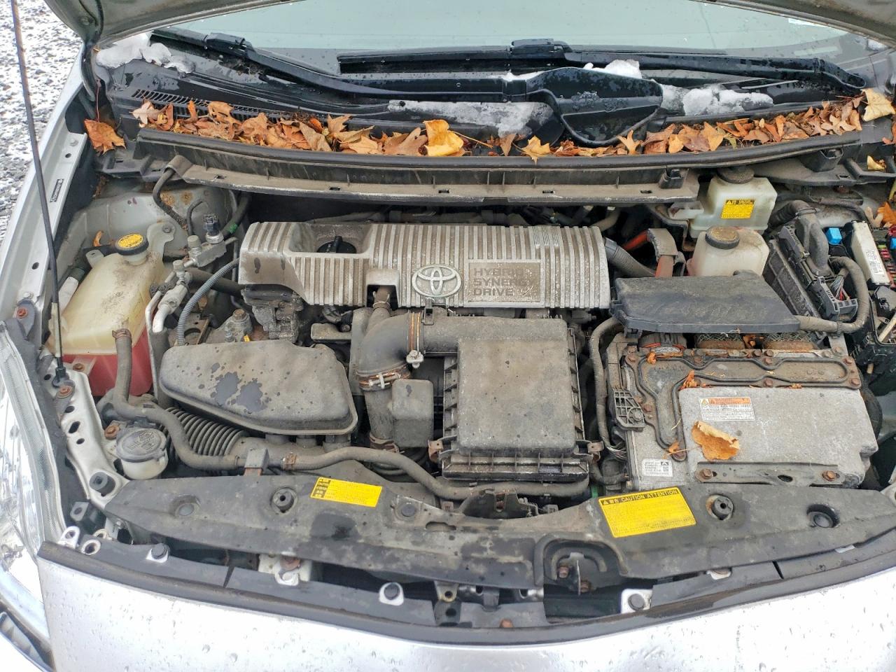 2010 TOYOTA PRIUS II photo 21