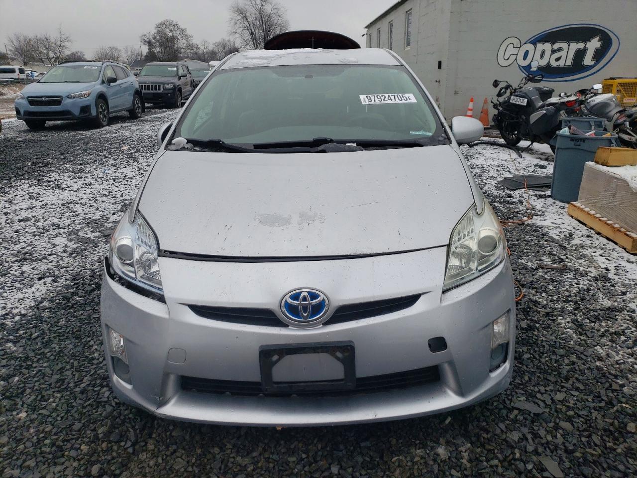 2010 TOYOTA PRIUS II photo 9