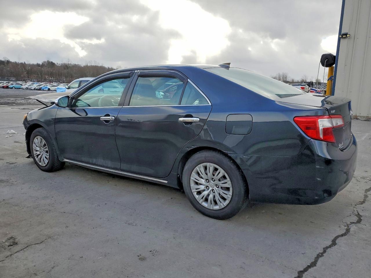 2012 TOYOTA CAMRY BASE photo 2