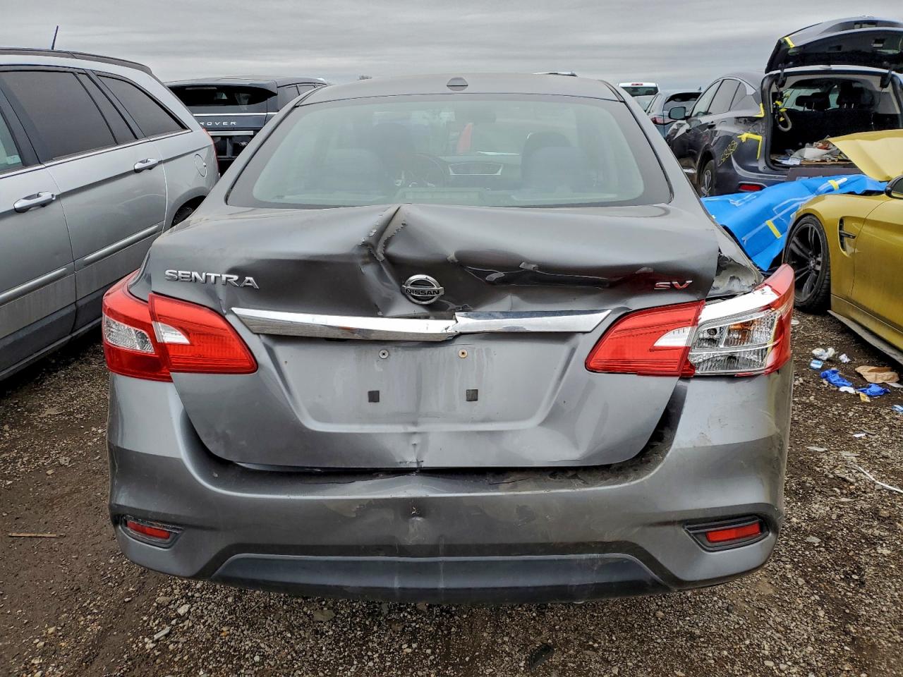 2016 NISSAN SENTRA S photo 6