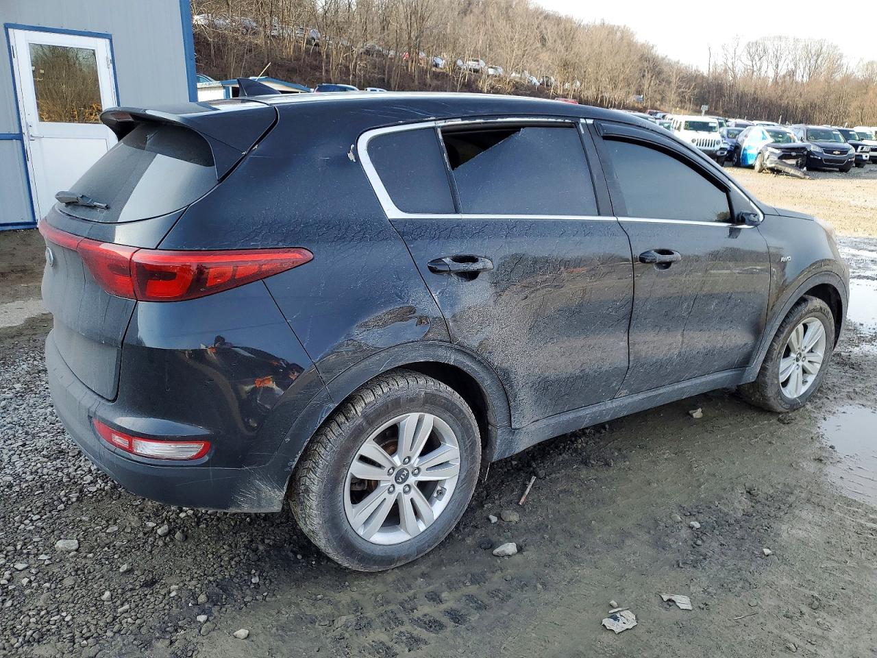 2018 KIA SPORTAGE LX photo 5
