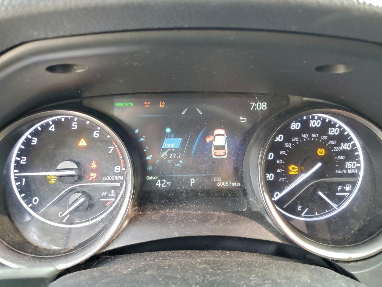 2021 TOYOTA CAMRY SE photo 9