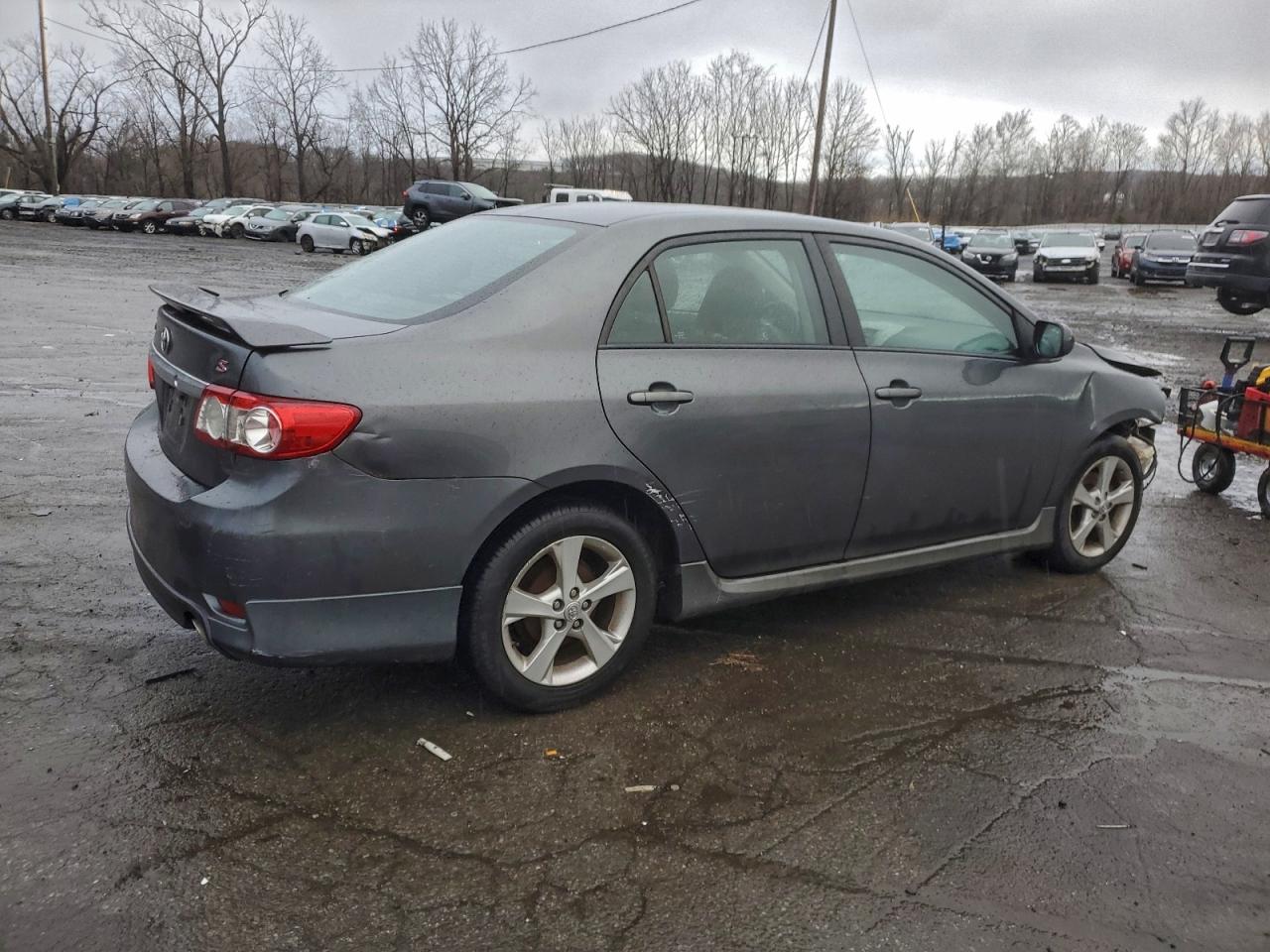 2011 TOYOTA COROLLA BASE photo 5