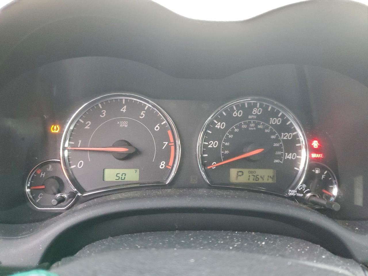 2011 TOYOTA COROLLA BASE photo 17